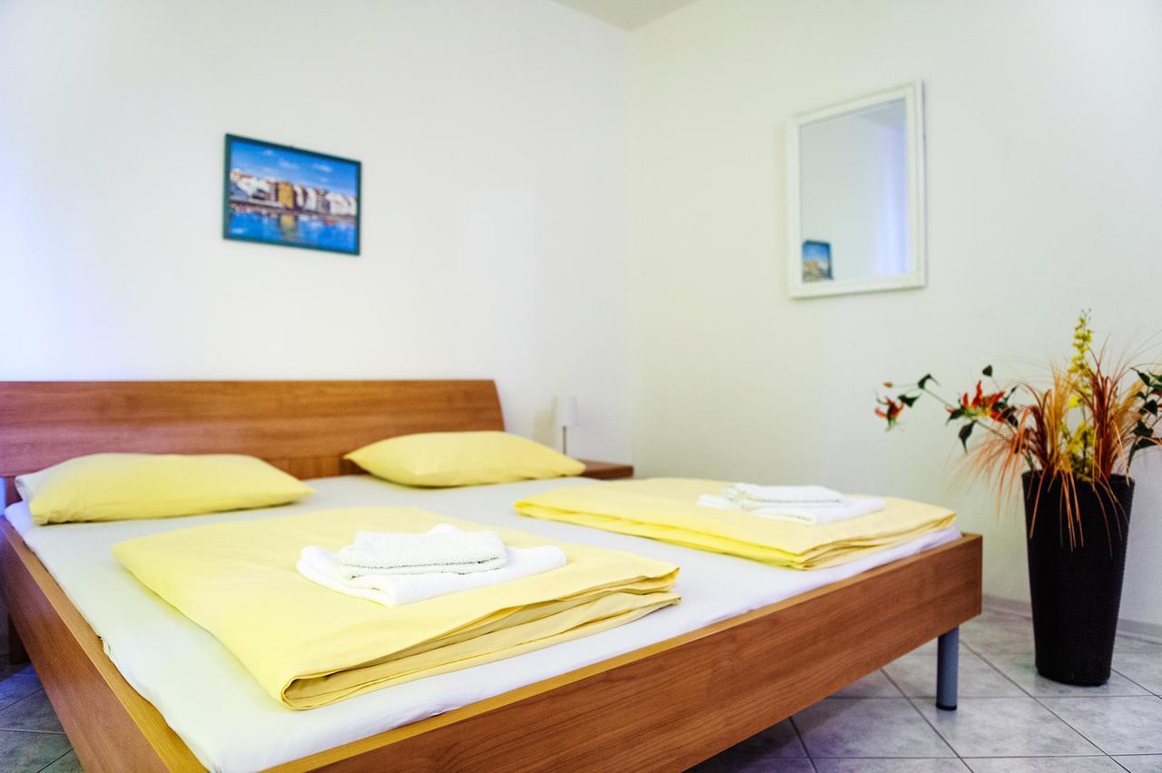 Rooms Krolo Trogir Ngoại thất bức ảnh